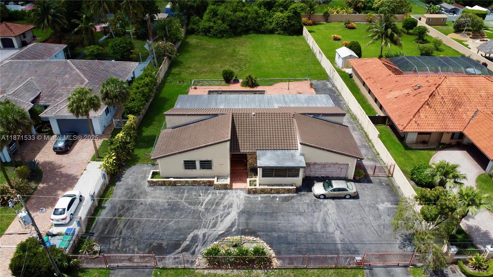 13820 SW 34th St Miami FL
