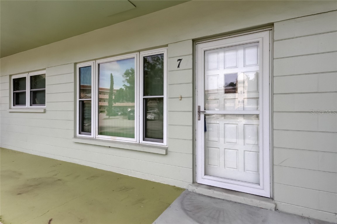 2385 TAHITIAN LANE 7 #7 Clearwater FL