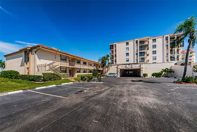 6051 SUN BOULEVARD 605 #605 St Petersburg FL