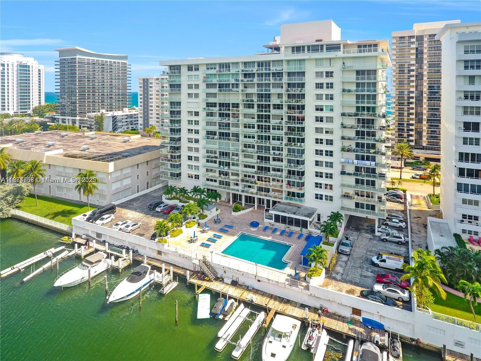 5750 Collins Ave 14A #14A Miami Beach FL