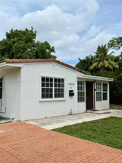 1005 NE 16th Pl Fort Lauderdale FL