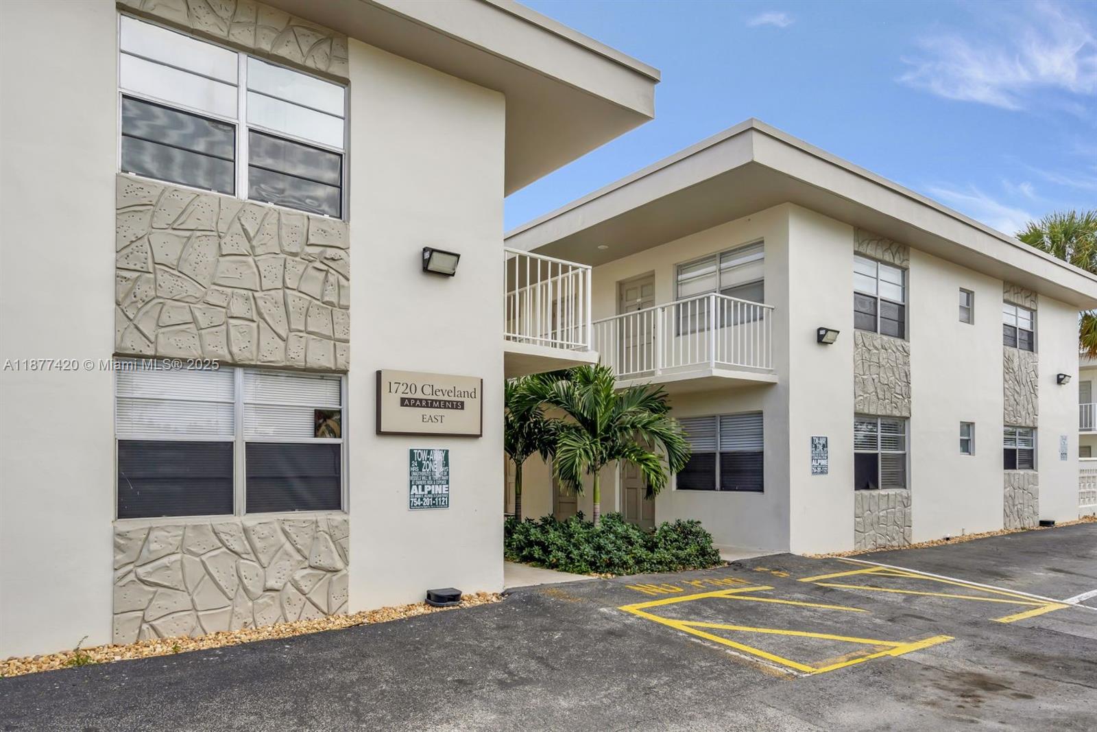 1720 Cleveland St 106E #106E Hollywood FL
