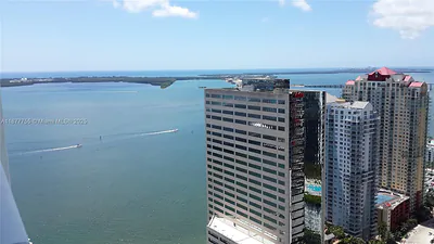950 Brickell Bay Dr 4005 #4005 Miami FL