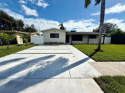 3322 Coolidge St Hollywood FL