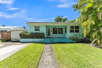 1146 Polk St Hollywood FL