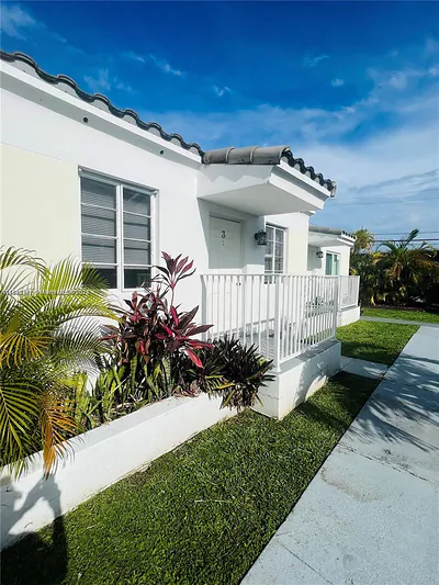 840 81st St 3 #3 Miami Beach FL