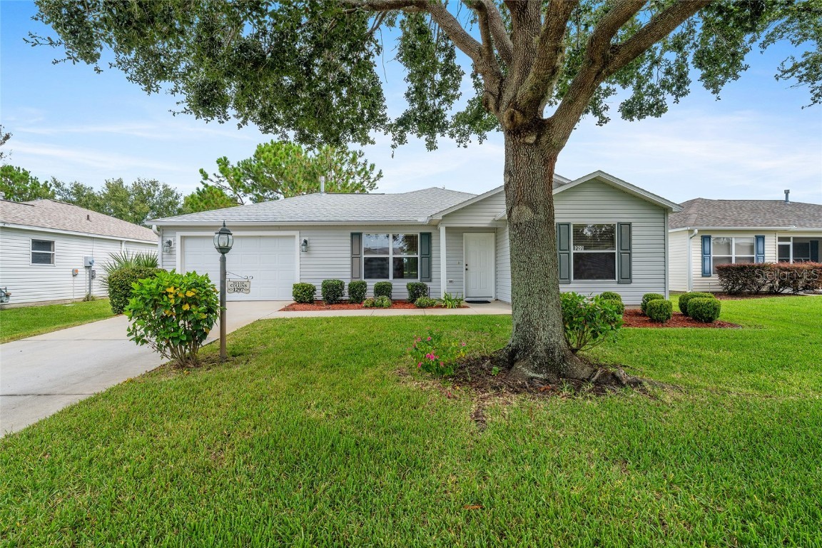 1297 EAGLE RIDGE DRIVE The Villages FL
