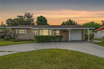 13750 ANTIGUA DRIVE Seminole FL