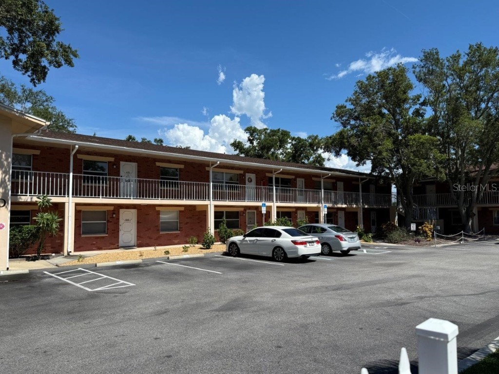 3301 58TH AVENUE S 101 #101 St Petersburg FL