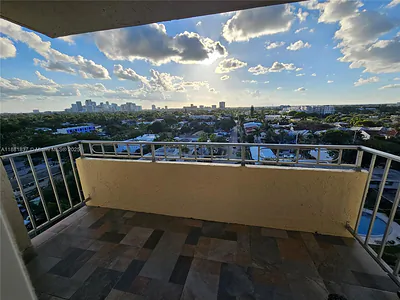 900 NE 18th Ave 1003 #1003 Fort Lauderdale FL