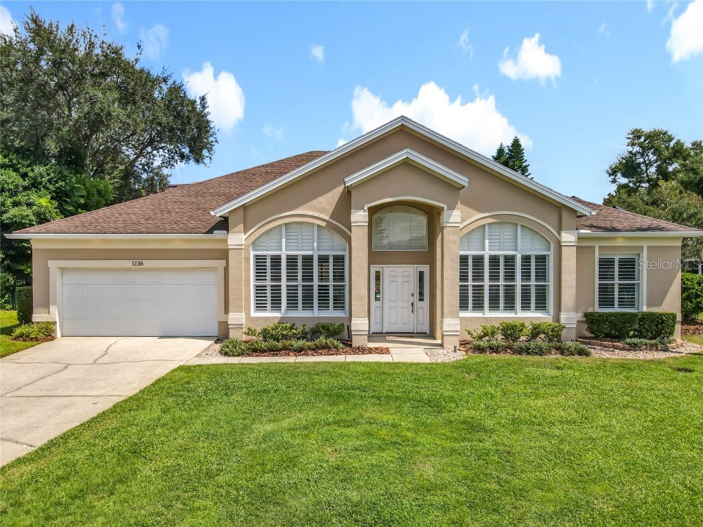1236 HAWTHORNE COVE DRIVE Ocoee FL