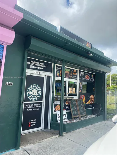 1082 NW 54th St Miami FL