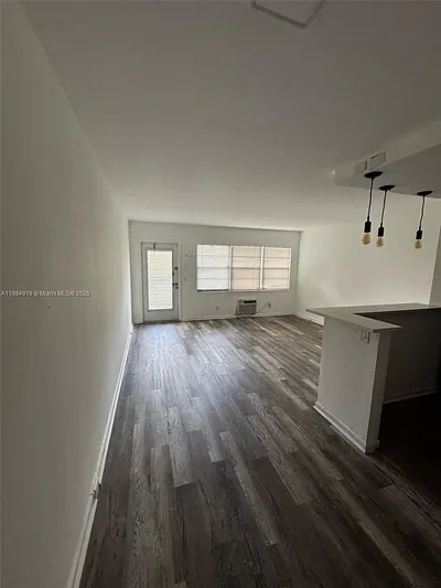 22 Suffolk A 22 #22 Boca Raton FL