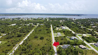 12086 ASHLEY AVENUE Port Charlotte FL