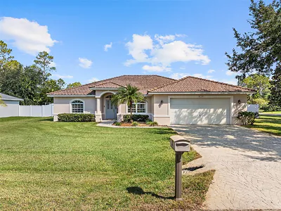 2 SLATE BLUE PLACE Palm Coast FL