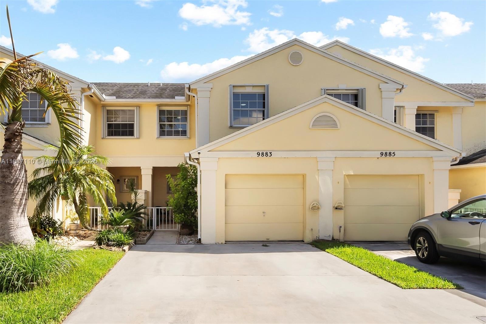 9883 SW 118th Pl Miami FL