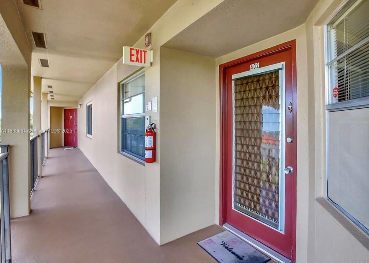 1151 SW 128th Ter 402D #402D Pembroke Pines FL
