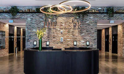 398 NE 5th St 2515 #2515 Miami FL