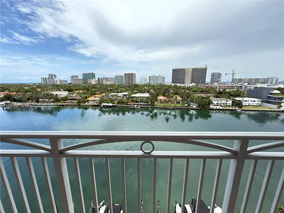 9751 E Bay Harbor Dr 9C #9C Bay Harbor Islands FL