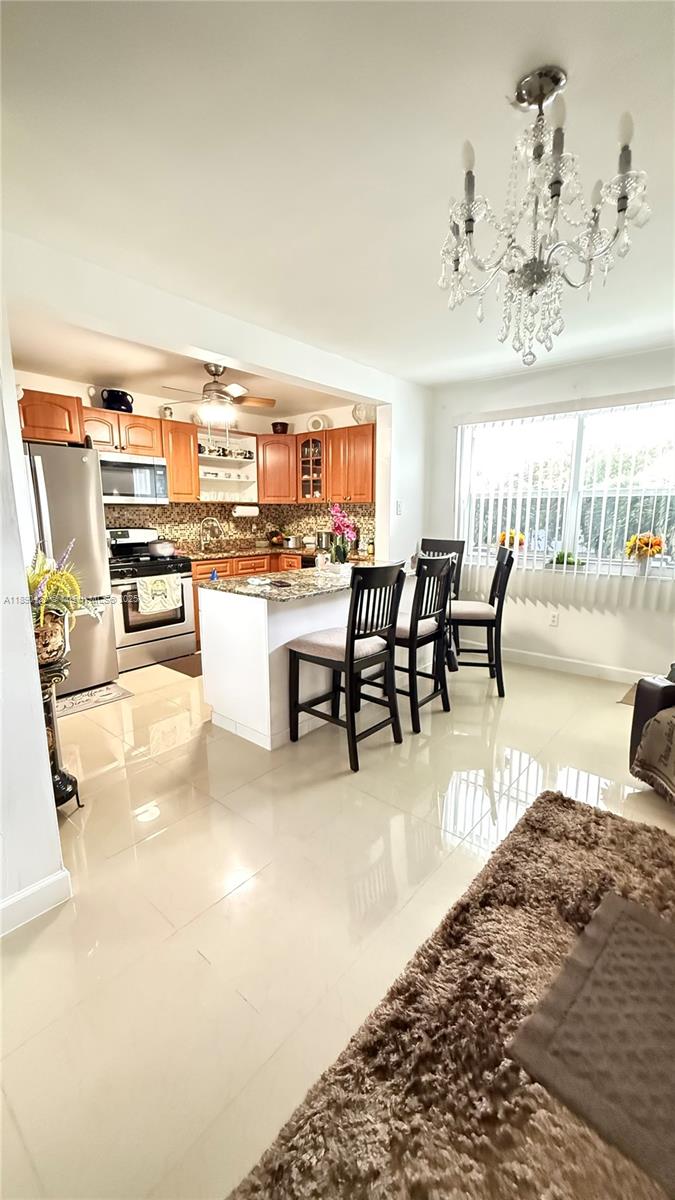 20337 NE 2nd Ave 17 #17 Miami FL