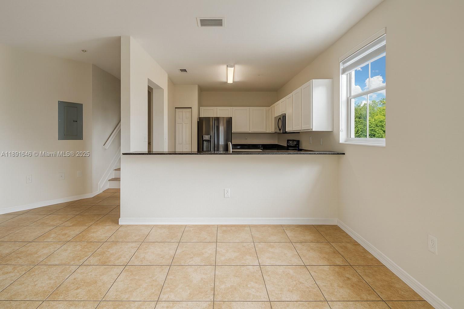 8833 NW 107th Ct 202 #202 Doral FL