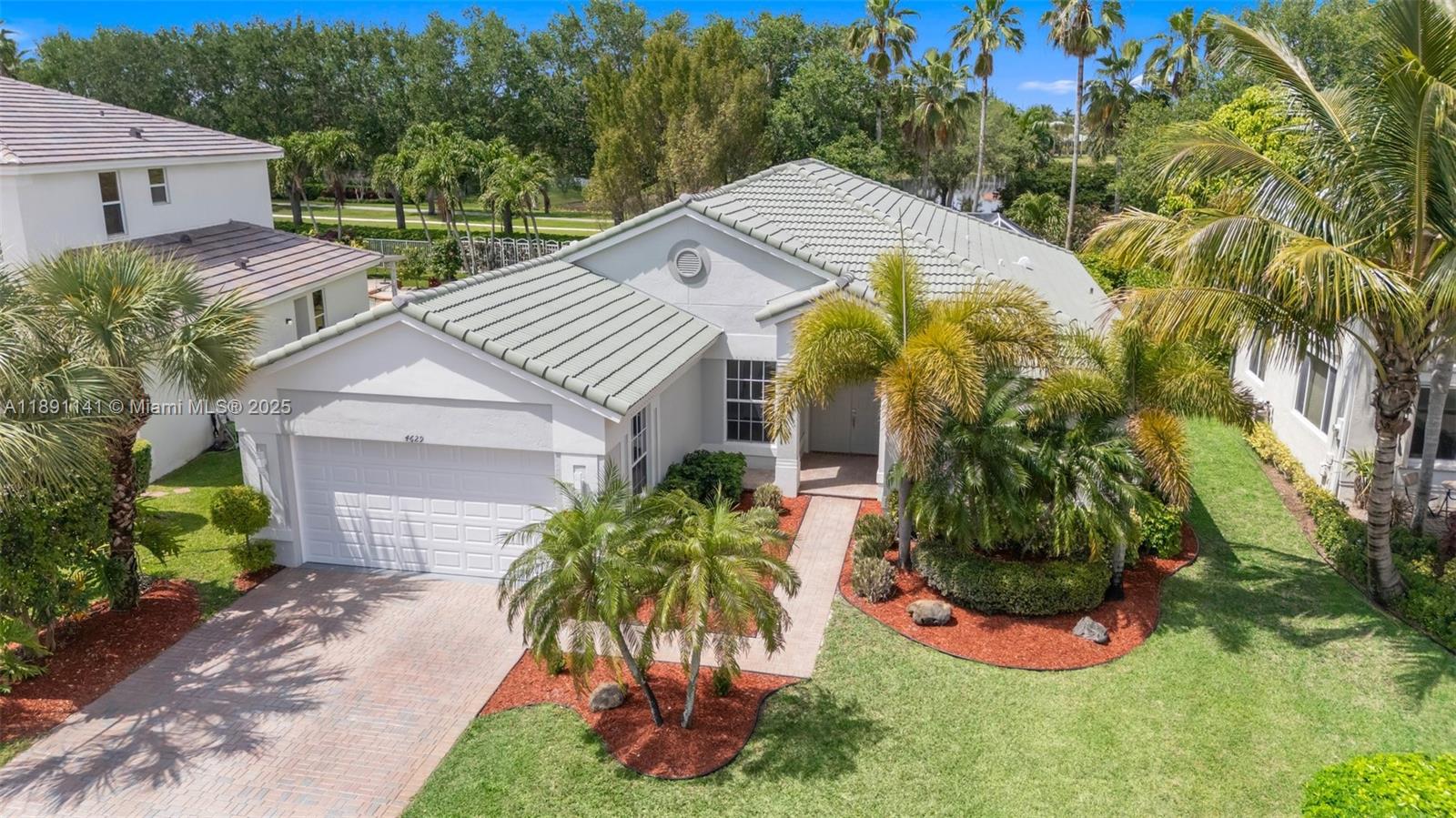 4629 Mariners Cove Dr Wellington FL