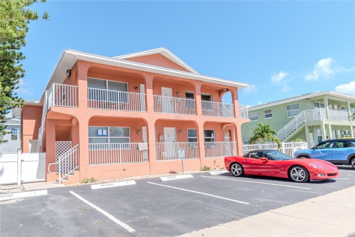 5605 SHORE BOULEVARD S B #B Gulfport FL