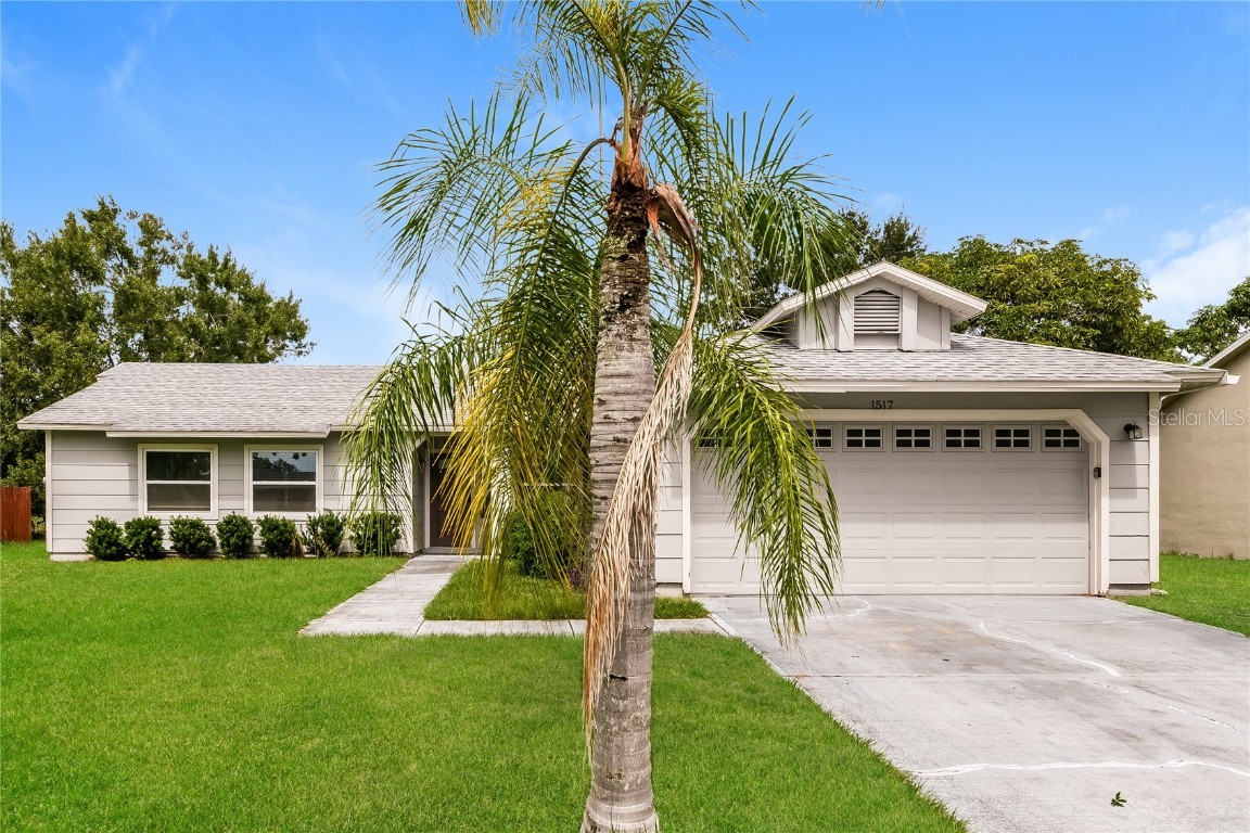 1517 COLONY AVENUE Kissimmee FL