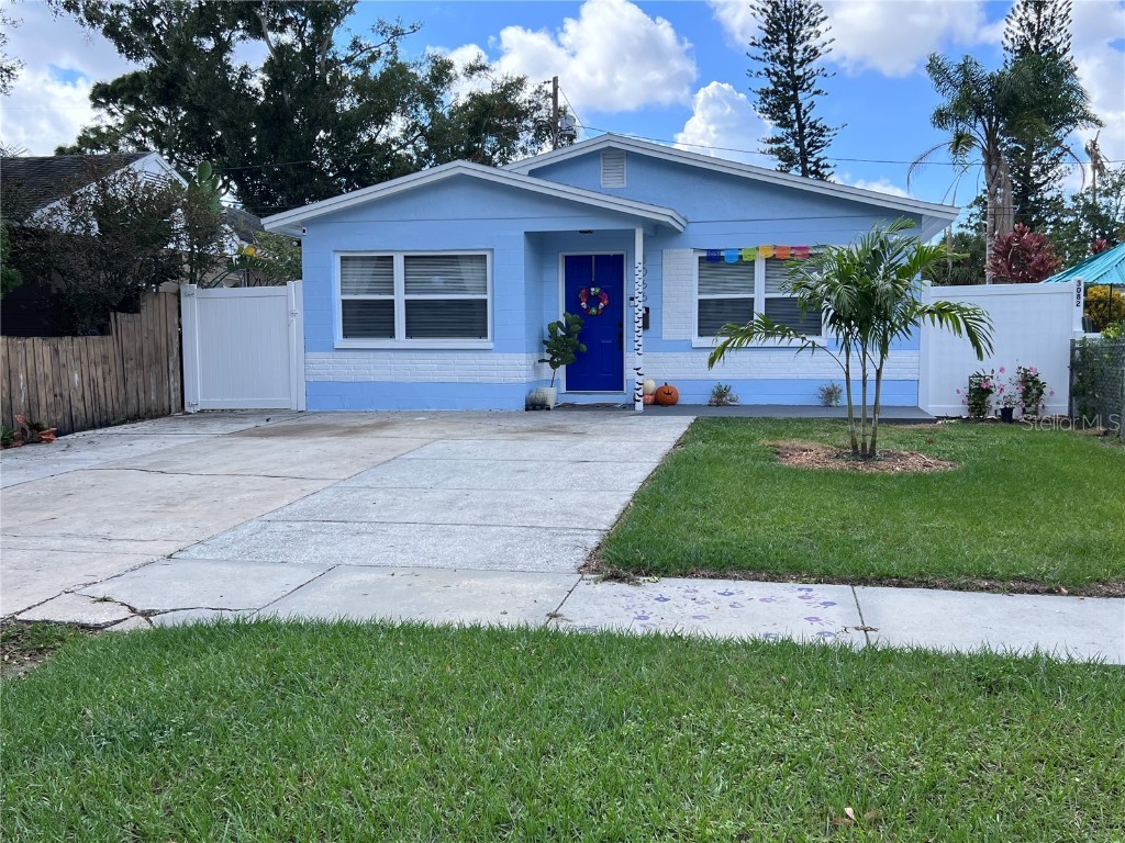 3066 8TH STREET N St Petersburg FL