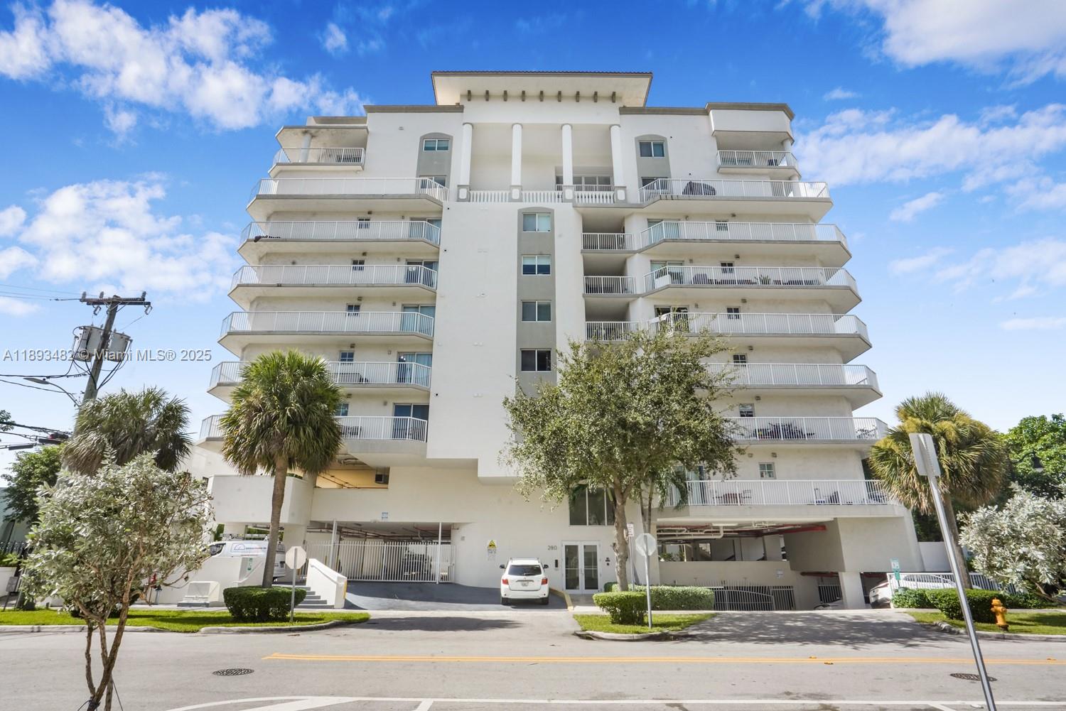280 SW 20th Rd 907 #907 Miami FL