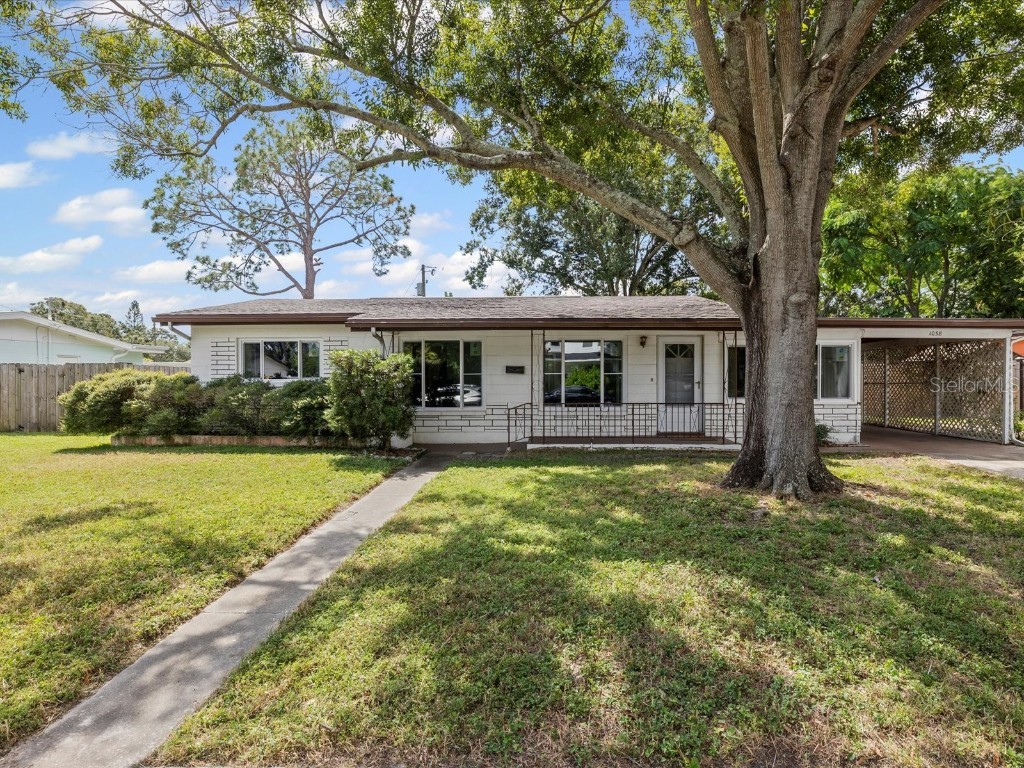 1038 53RD AVENUE N St Petersburg FL