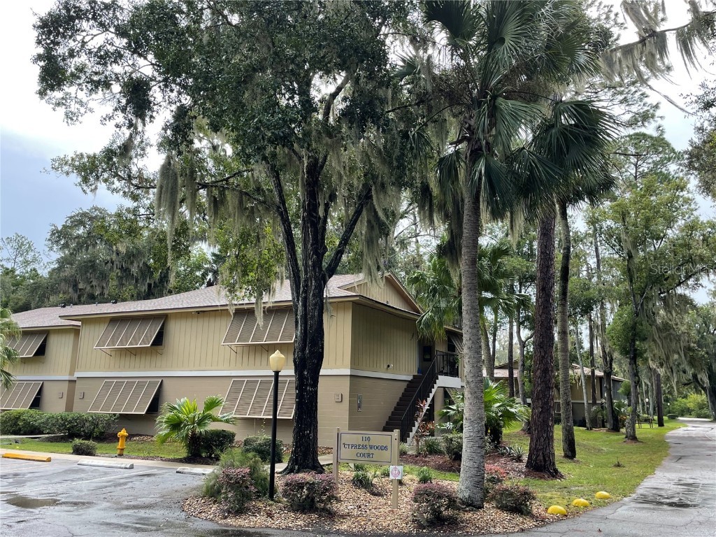 110 CYPRESS WOODS COURT 2A #2A Deltona FL