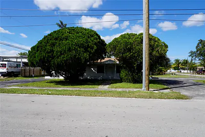 6200 Fletcher St Hollywood FL