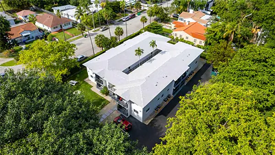 465 NE 59th St 26 #26 Miami FL