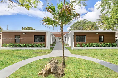 1946 Pierce St 8 #8 Hollywood FL