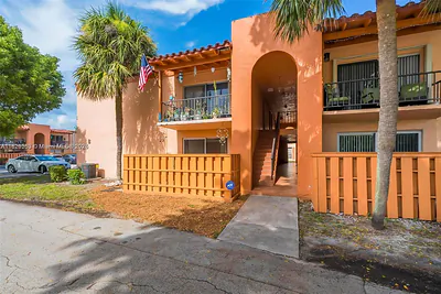 7204 Fairway Dr I25 #I25 Miami Lakes FL