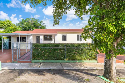 701 Tamiami Canal Rd EFF #EFF Miami FL