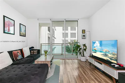 950 Brickell Bay Dr 403 #403 Miami FL