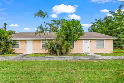 3810 N 92nd Ln N 3810 #3810 West Palm Beach FL
