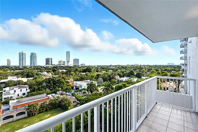 280 SW 20th Rd 902 #902 Miami FL