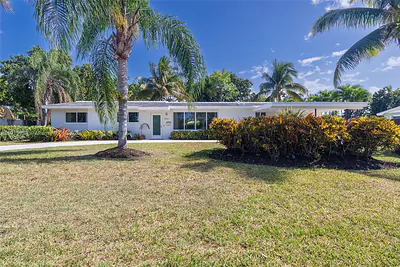 9260 SW 166th Ter Palmetto Bay FL
