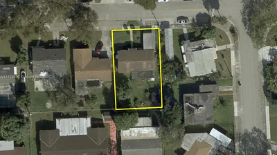 1010 NW 57th St Miami FL