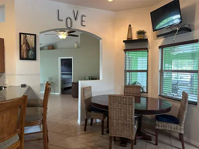 1214 SW Patricia Ave Port St Lucie FL