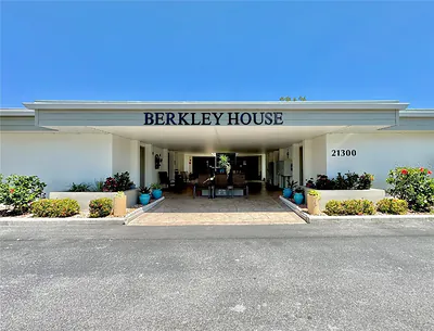 21300 BRINSON AVENUE 112 #112 Port Charlotte FL