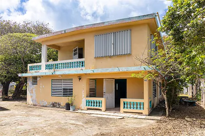 425 BRAVOS DE BOSTON Vieques PR