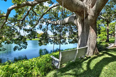 6561 EXETER COURT Seminole FL