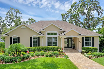 6136 LAKE EMMA ROAD Groveland FL