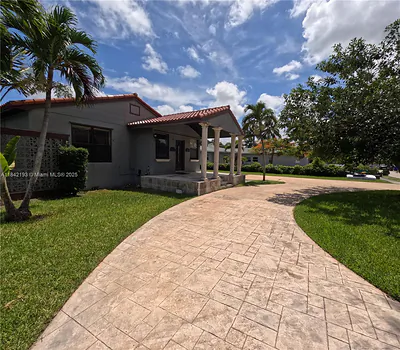 2518 Monroe St 1-2 #1-2 Hollywood FL