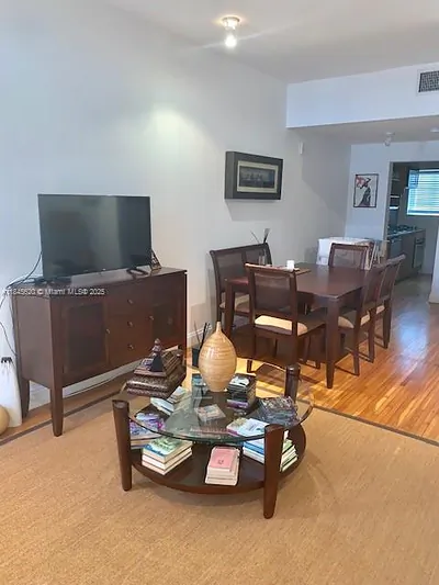 1330 Drexel Ave 205 #205 Miami Beach FL