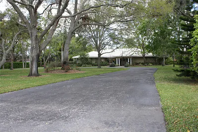 12925 110TH AVENUE Largo FL